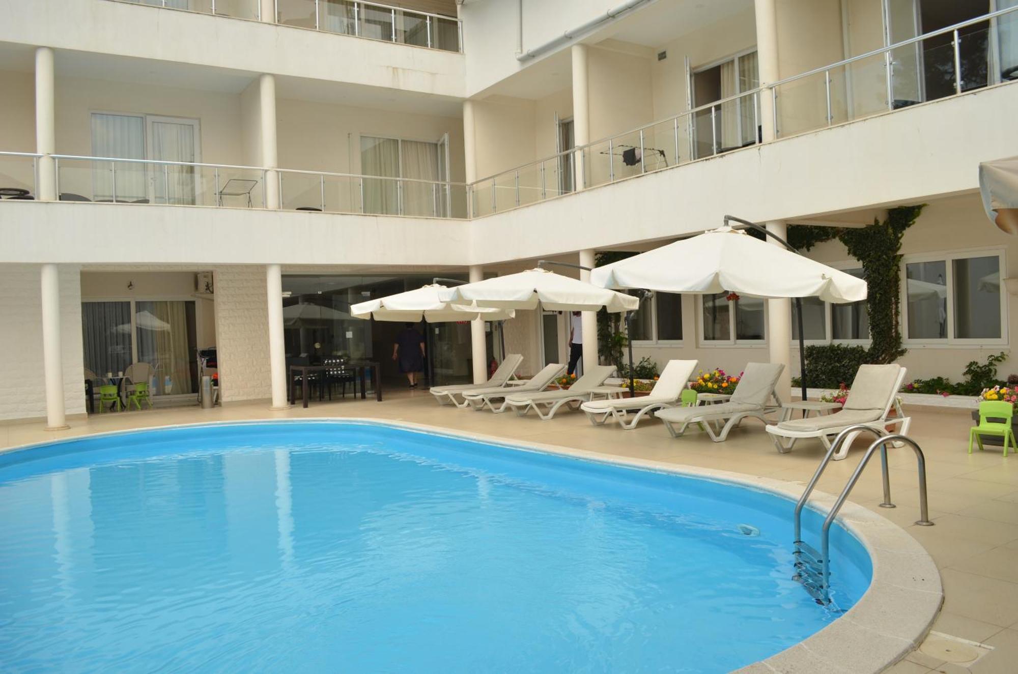 Kobuleti Beach Club Екстериор снимка